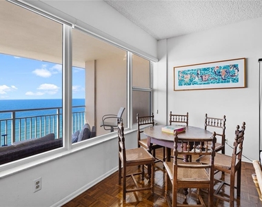 601 Longboat Club Road - Photo Thumbnail 10