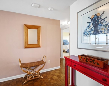 601 Longboat Club Road - Photo Thumbnail 12