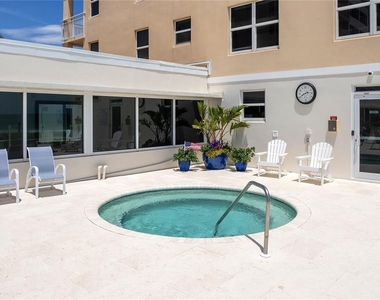 601 Longboat Club Road - Photo Thumbnail 55