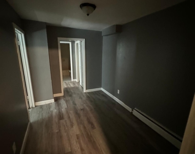 275 Lexington Avenue - Photo Thumbnail 8