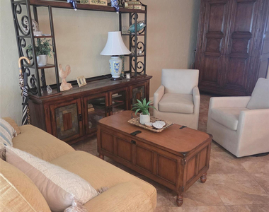 5349 Lakefront Boulevard - Photo Thumbnail 8