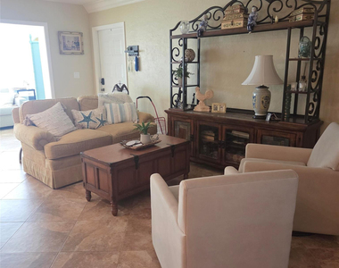 5349 Lakefront Boulevard - Photo Thumbnail 7