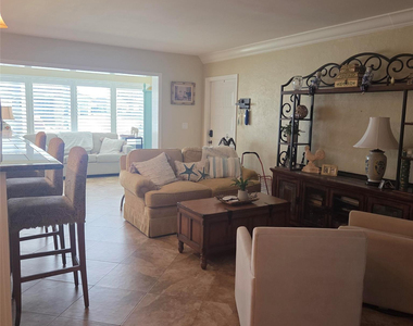 5349 Lakefront Boulevard - Photo Thumbnail 6