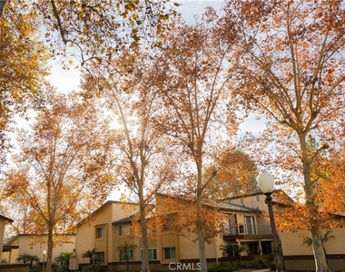 1219 N Edwards Street - Photo Thumbnail 51