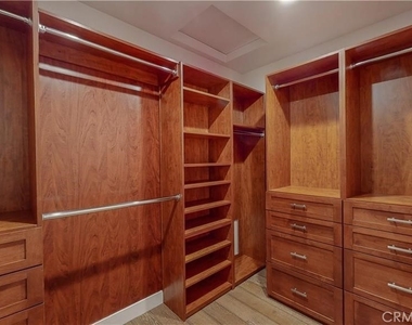 3119 Mesa Verde Drive - Photo Thumbnail 24