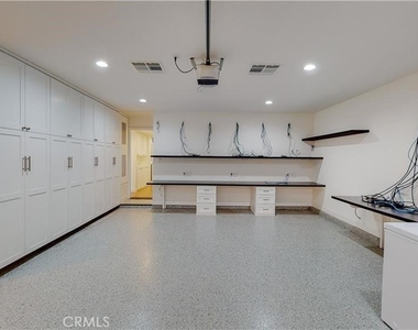 3119 Mesa Verde Drive - Photo Thumbnail 49