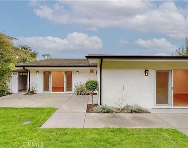 3119 Mesa Verde Drive - Photo Thumbnail 44