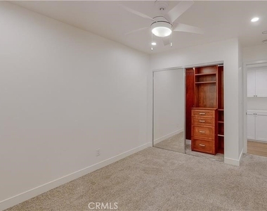 3119 Mesa Verde Drive - Photo Thumbnail 36