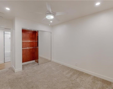 3119 Mesa Verde Drive - Photo Thumbnail 32