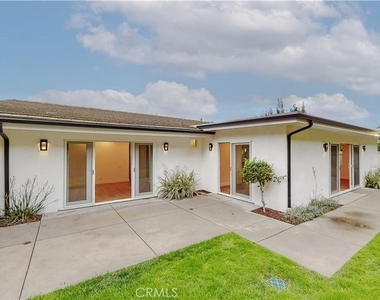 3119 Mesa Verde Drive - Photo Thumbnail 45