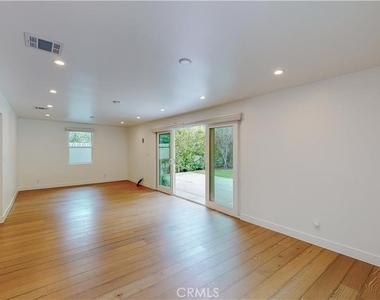 3119 Mesa Verde Drive - Photo Thumbnail 22