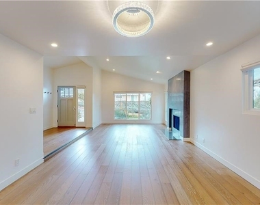 3119 Mesa Verde Drive - Photo Thumbnail 8
