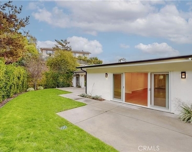 3119 Mesa Verde Drive - Photo Thumbnail 42