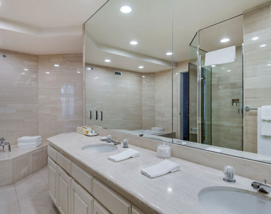10351 Wilshire Boulevard - Photo Thumbnail 12