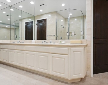 10351 Wilshire Boulevard - Photo Thumbnail 10