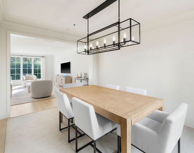 9563 Charleville Boulevard - Photo Thumbnail 8