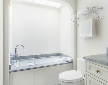 9563 Charleville Boulevard - Photo Thumbnail 22