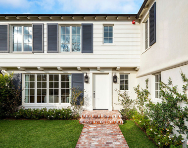 9563 Charleville Boulevard - Photo Thumbnail 25