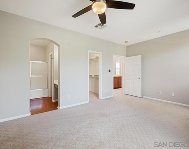 2683 Matera Lane - Photo Thumbnail 17