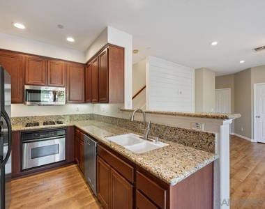 2683 Matera Lane - Photo Thumbnail 10