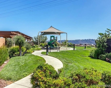 2683 Matera Lane - Photo Thumbnail 33