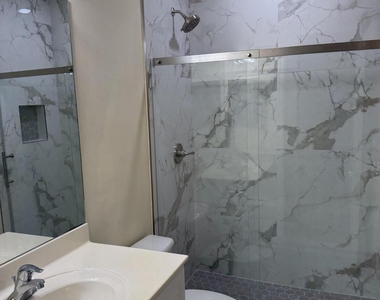 4456 Regal Court - Photo Thumbnail 18