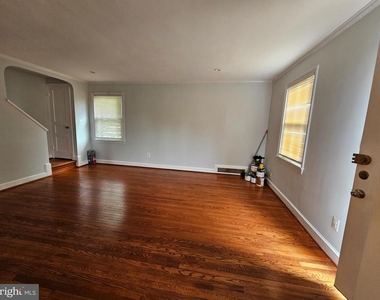 1509 Jefferson Street - Photo Thumbnail 6