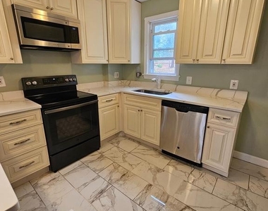 1509 Jefferson Street - Photo Thumbnail 5