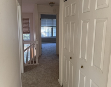 114 Woodbury Lane - Photo Thumbnail 13