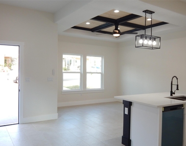 16963 W Juneau - Photo Thumbnail 5