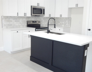 16963 W Juneau - Photo Thumbnail 8