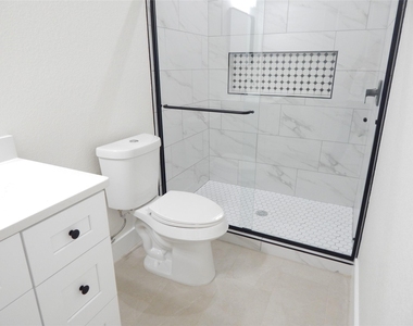 16963 W Juneau - Photo Thumbnail 20