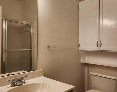 7399 Regency Square Court - Photo Thumbnail 18