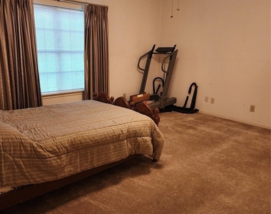 7399 Regency Square Court - Photo Thumbnail 16