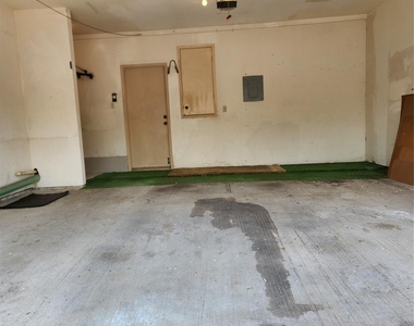 7399 Regency Square Court - Photo Thumbnail 20