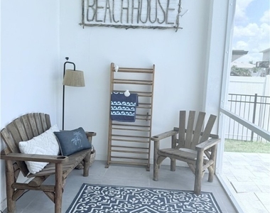 7934 Buccaneer Drive - Photo Thumbnail 14