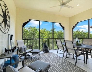 16374 Viansa Way - Photo Thumbnail 19