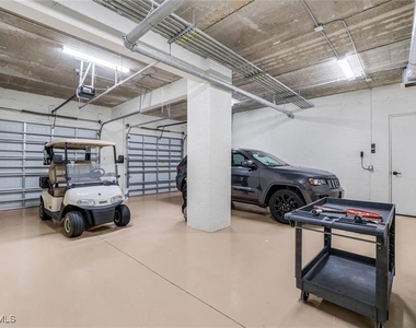 16374 Viansa Way - Photo Thumbnail 18
