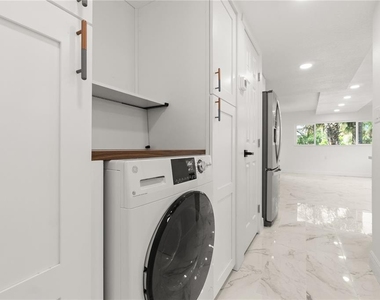 3675 Gulf Boulevard - Photo Thumbnail 15