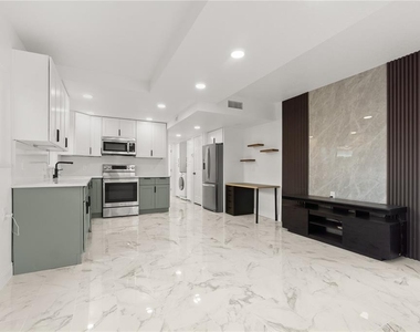3675 Gulf Boulevard - Photo Thumbnail 11