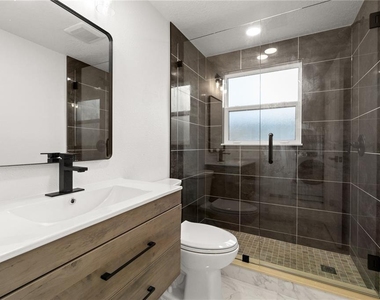 3675 Gulf Boulevard - Photo Thumbnail 10