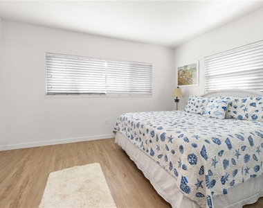 3675 Gulf Boulevard - Photo Thumbnail 8