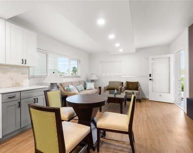 3675 Gulf Boulevard - Photo Thumbnail 4