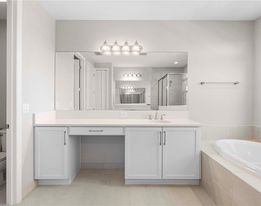 3341 Woodland Brook Way - Photo Thumbnail 30