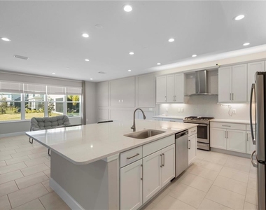 3341 Woodland Brook Way - Photo Thumbnail 12