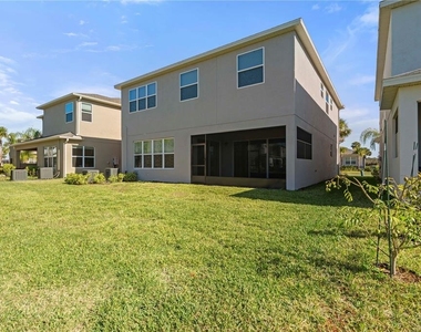 3341 Woodland Brook Way - Photo Thumbnail 41