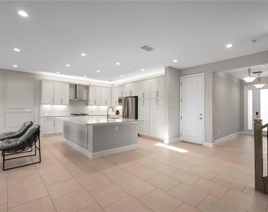 3341 Woodland Brook Way - Photo Thumbnail 9