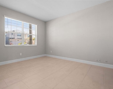3341 Woodland Brook Way - Photo Thumbnail 5