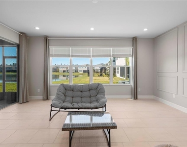 3341 Woodland Brook Way - Photo Thumbnail 17