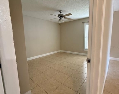 3831 Bowline Circle - Photo Thumbnail 10